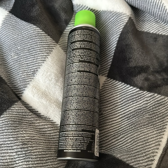 Bed Head Rockaholic dry shampoo - Picture 4 of 5